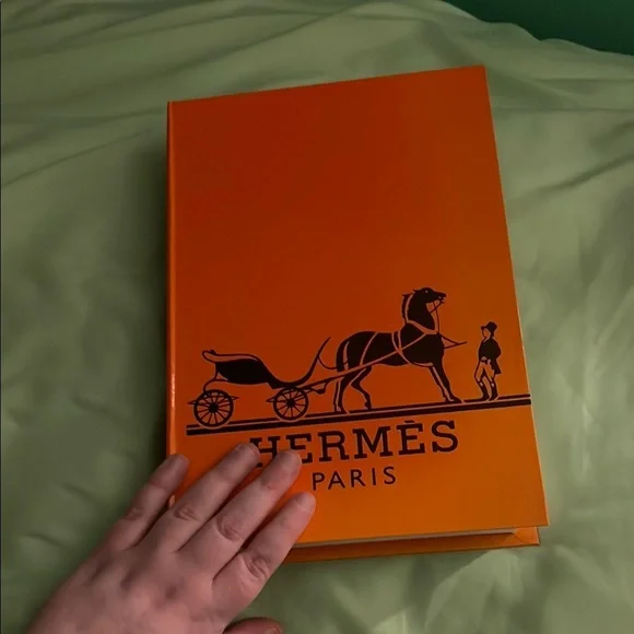 Hermes Decorative Faux table storage Book - Picture 9 of 9